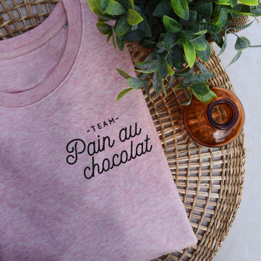 Sweat brodé - Team pain au chocolat