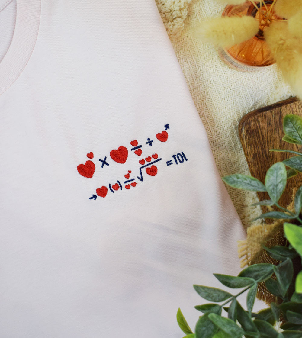 T-shirt Brodé - L'amour en formule