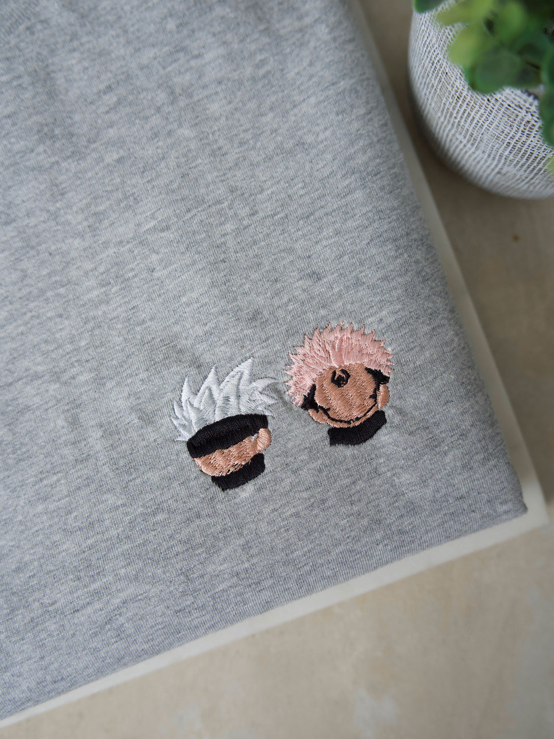 T-shirt brodé - Jujutsu Kaisen