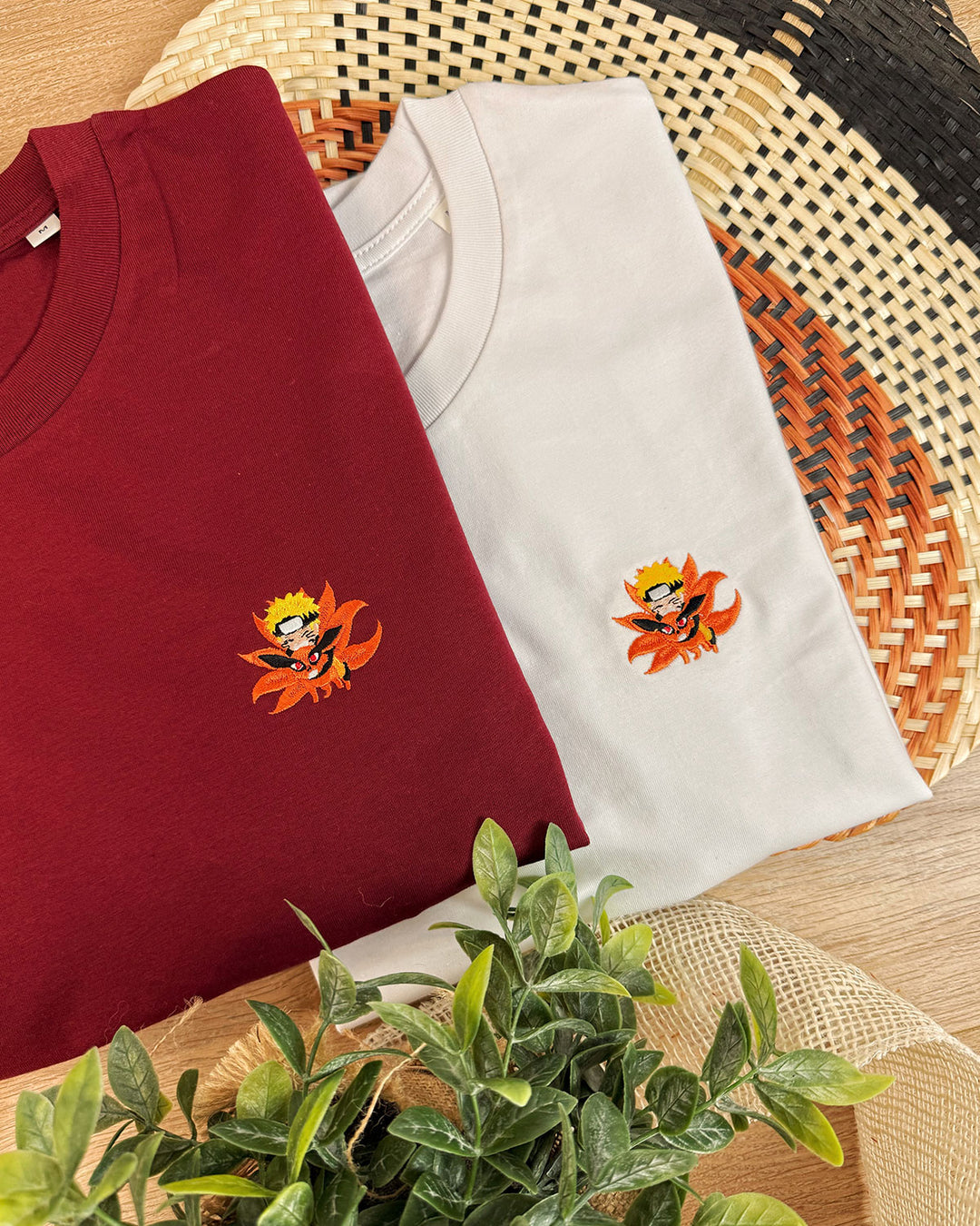 T-shirt brodé - Renard à 9 Queues