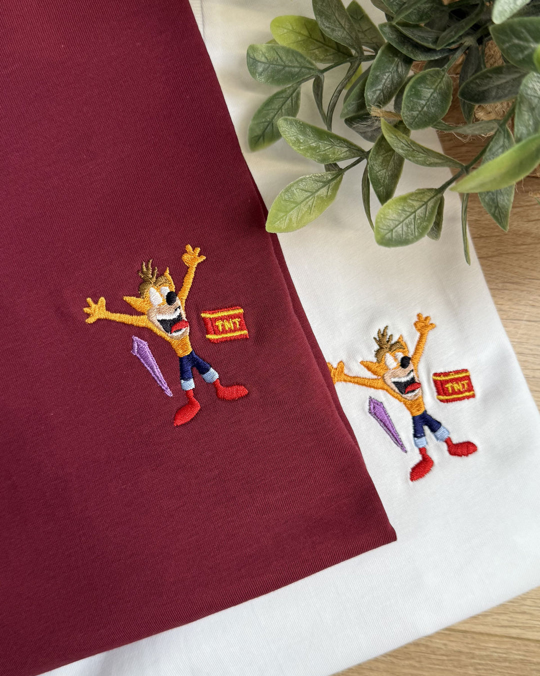 T-shirt Brodé - Crash bandicoot